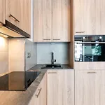Apartment Wintowinrentals Executive In Ocean House Complex