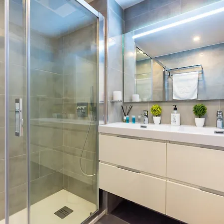 Wintowinrentals Executive In Ocean House Complex