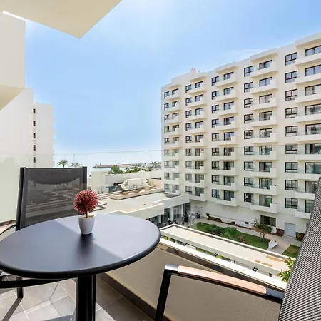 Wintowinrentals Executive In Ocean House Complex 아파트 토레몰리노스