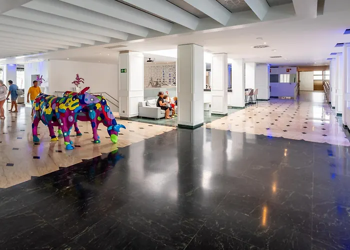 Wintowinrentals Executive In Ocean House Complex