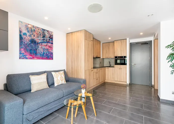 Wintowinrentals Executive In Ocean House Complex 토레몰리노스